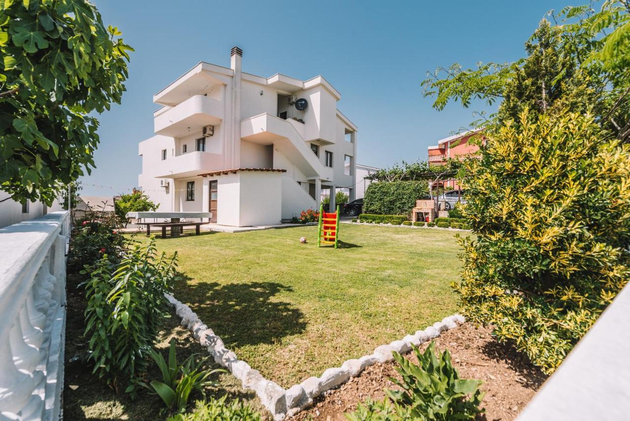Apartments Radosevic Ulcinj Exterior foto