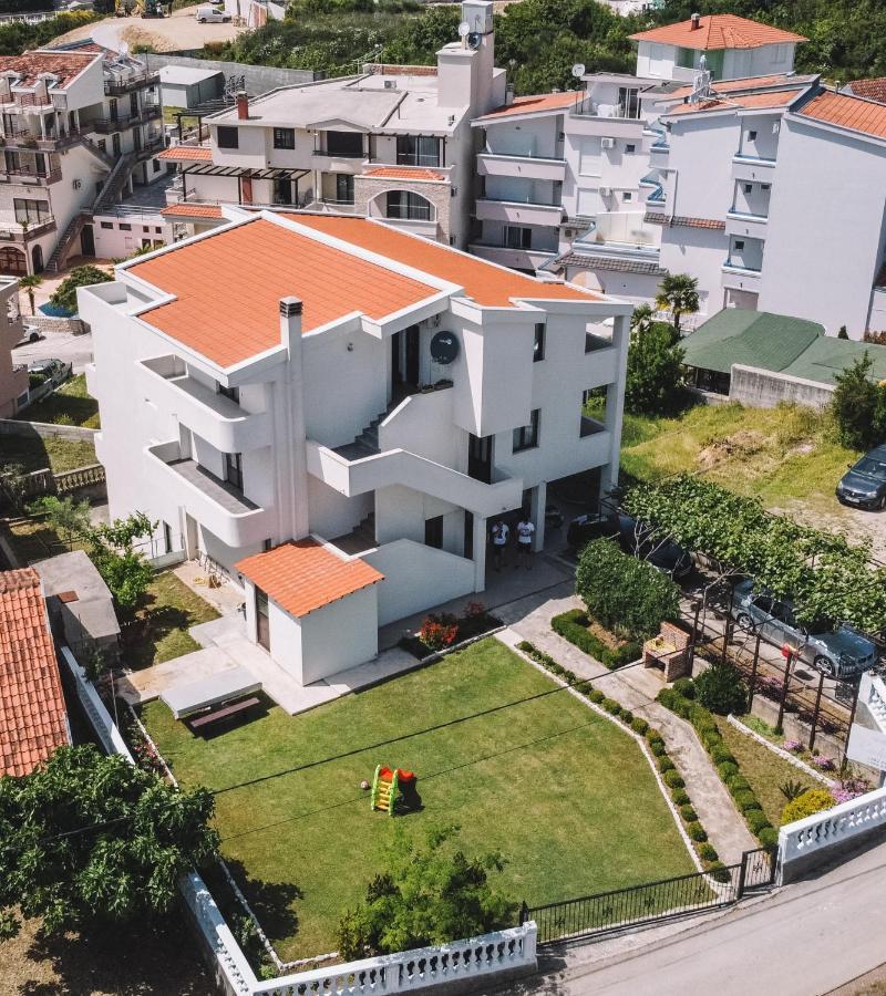 Apartments Radosevic Ulcinj Exterior foto