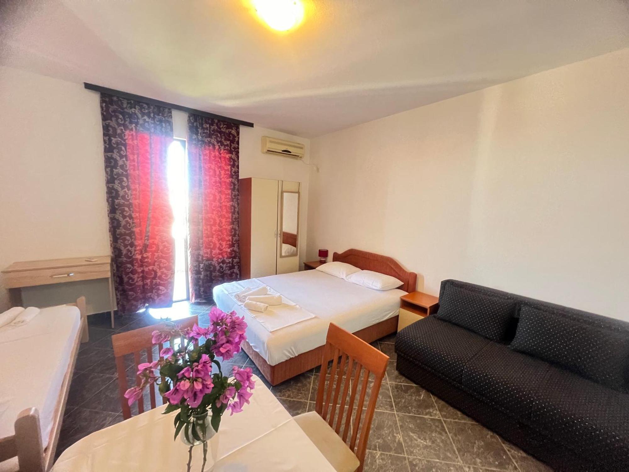 Apartments Radosevic Ulcinj Exterior foto