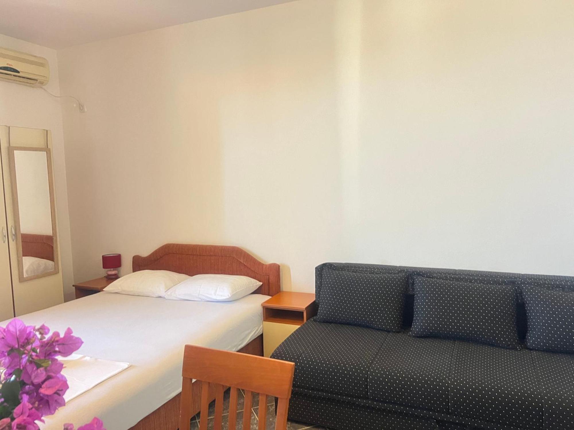 Apartments Radosevic Ulcinj Exterior foto